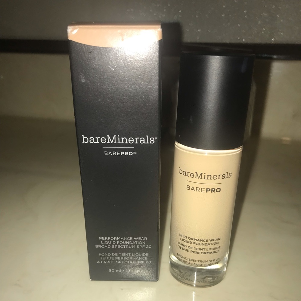 Bare Minerals Foundation